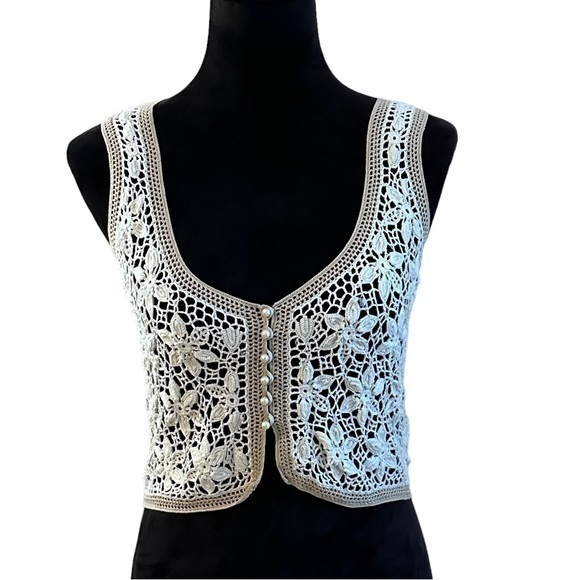 Nougat London Tops - Nougat London Crochet Cropped Tank Vest Boho 2